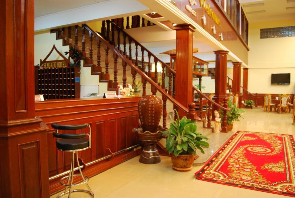 Sengkeo Hotel Vientiane Bagian luar foto