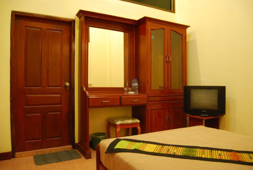 Sengkeo Hotel Vientiane Bagian luar foto